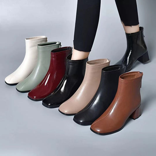 Elizabeth The Day Leather Boot